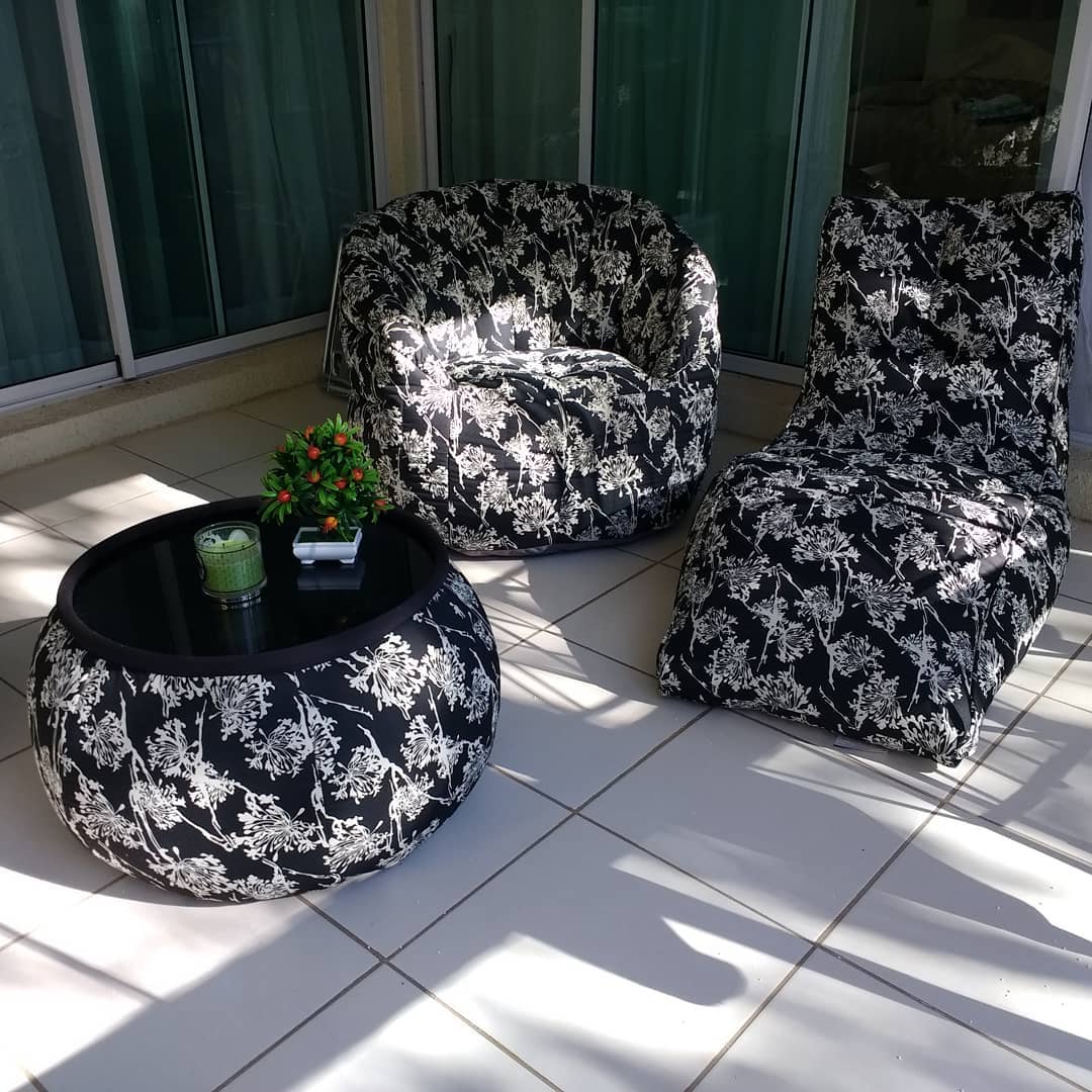 BUTTERFLY Sofa - Nightbloom