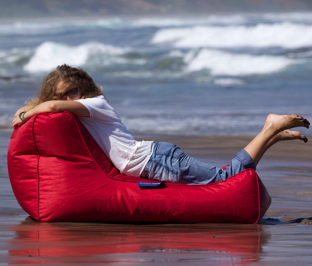 STUDIO Lounger - Toro Red