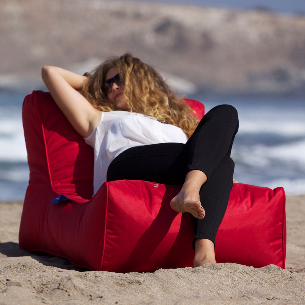 STUDIO Lounger - Toro Red