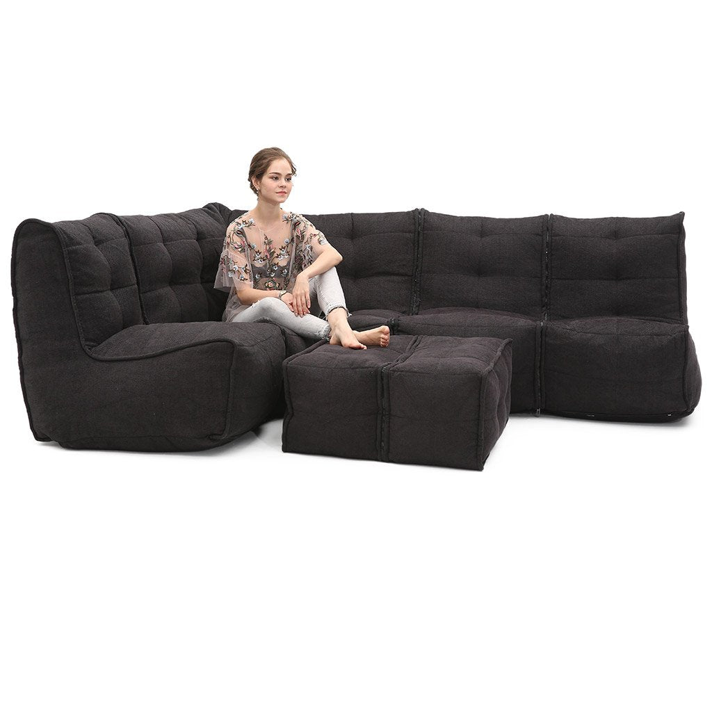 Living Lounge - Black Sapphire